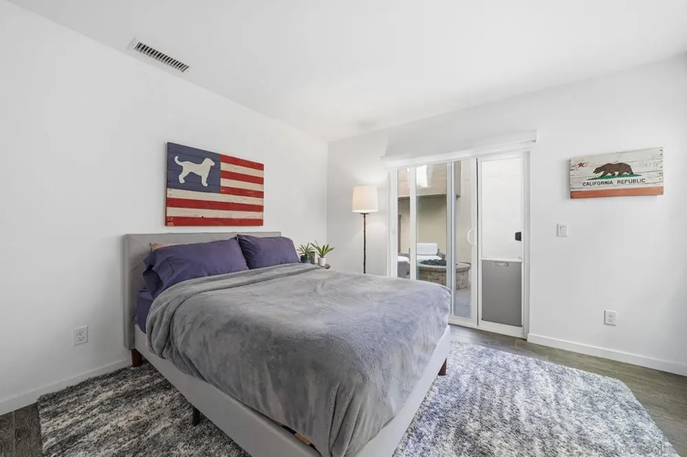 8337 Summit way San Diego, CA 92108