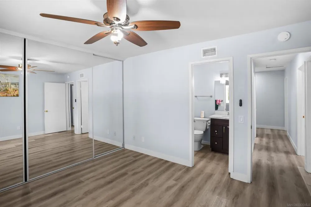 7760 Parkdale Cove San Diego, CA 92126