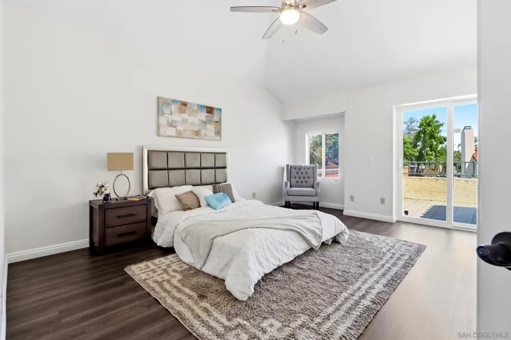 2174 Villa Sonoma Gln Escondido, CA 92029