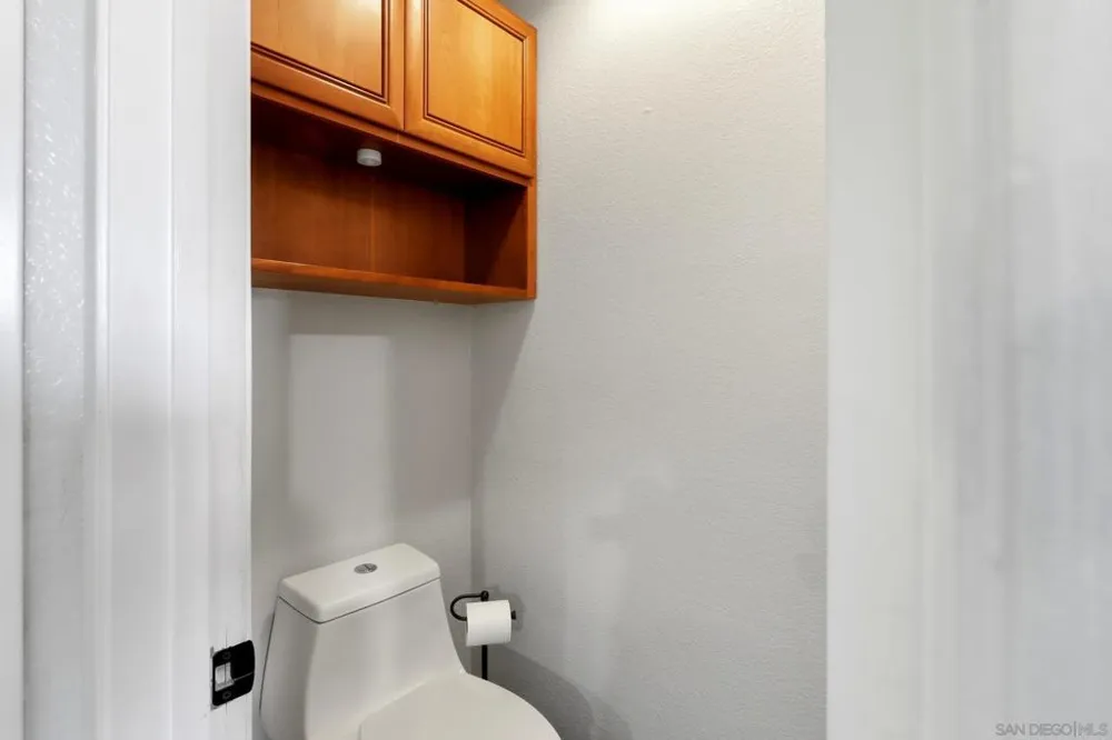 2174 Villa Sonoma Gln Escondido, CA 92029