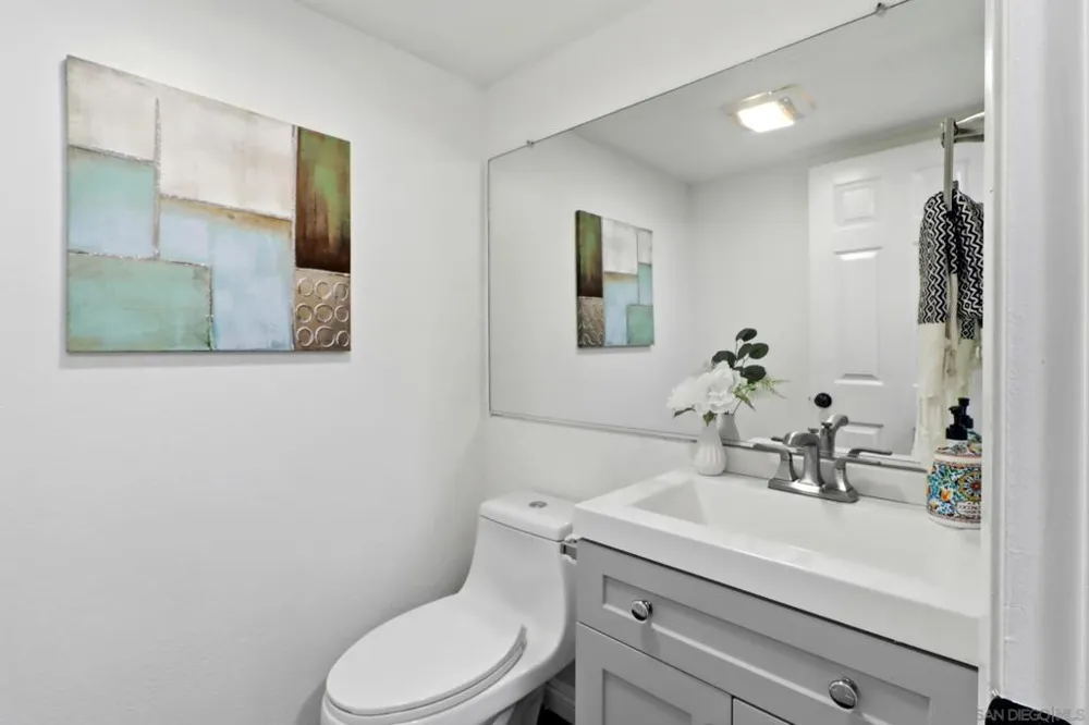 2174 Villa Sonoma Gln Escondido, CA 92029