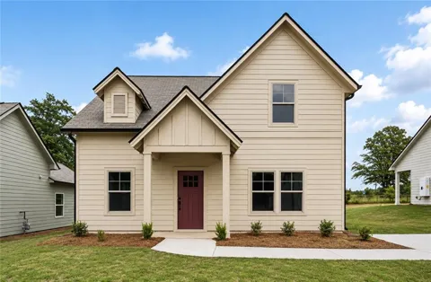 107 Winston Way