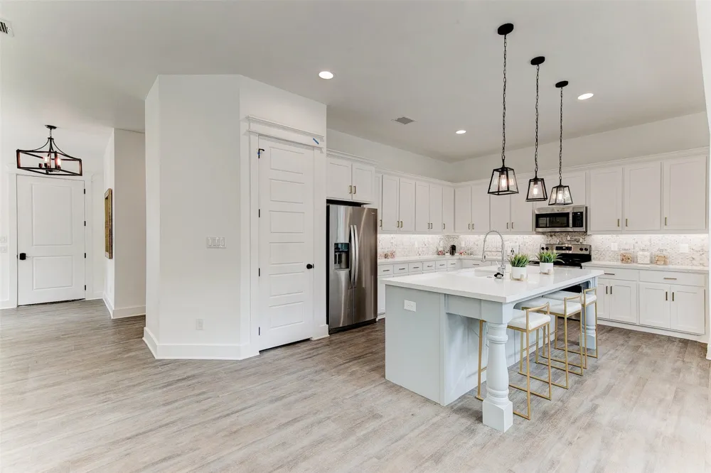 2928 Livingston Avenue Fort Worth, TX 76110