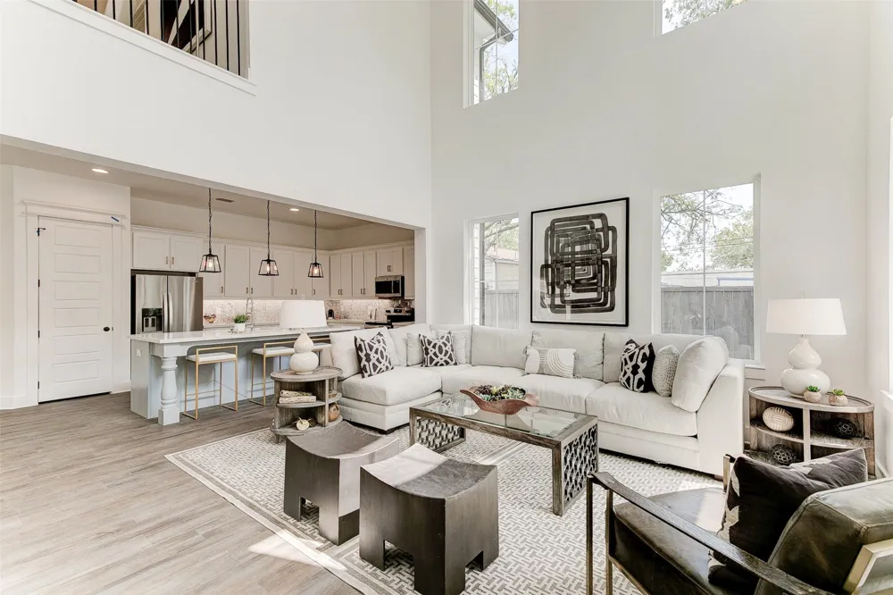 2928 Livingston Avenue Fort Worth, TX 76110
