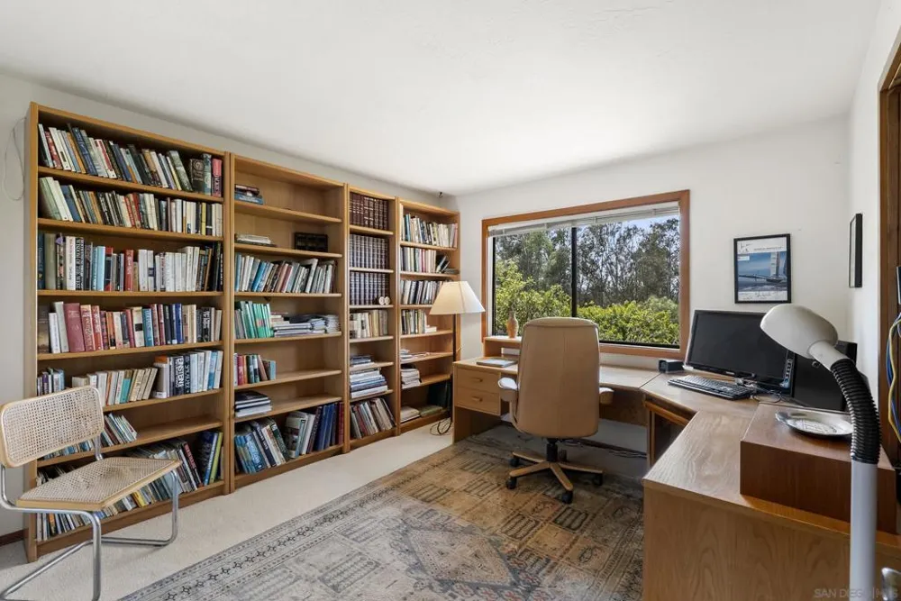 6015 Paseo Valencia Rancho Santa Fe, CA 92067