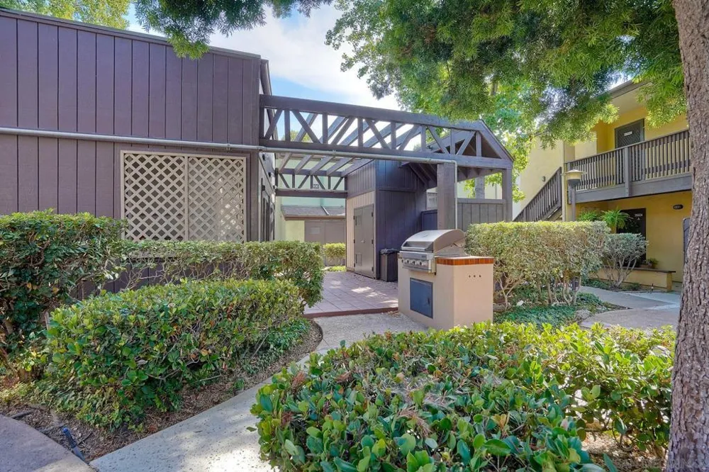 7932 Mission Center #D San Diego, CA 92108