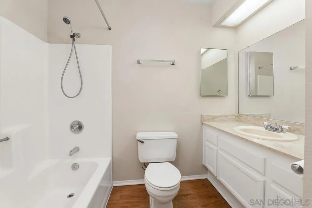4240 Menlo Ave #19 San Diego, CA 92115
