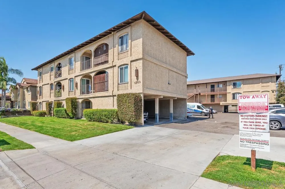 4240 Menlo Ave #19 San Diego, CA 92115