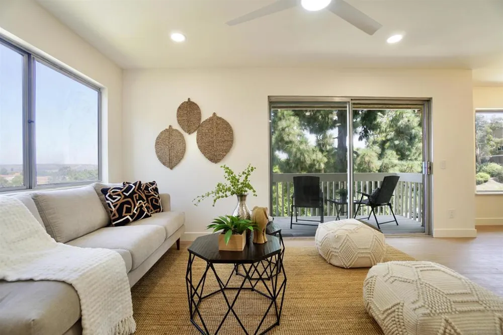 4228 Vista Del Rio Way #1 Oceanside, CA 92057