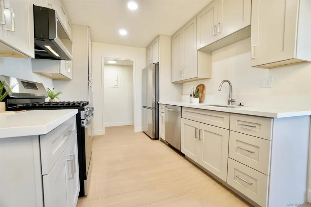 4228 Vista Del Rio Way #1 Oceanside, CA 92057