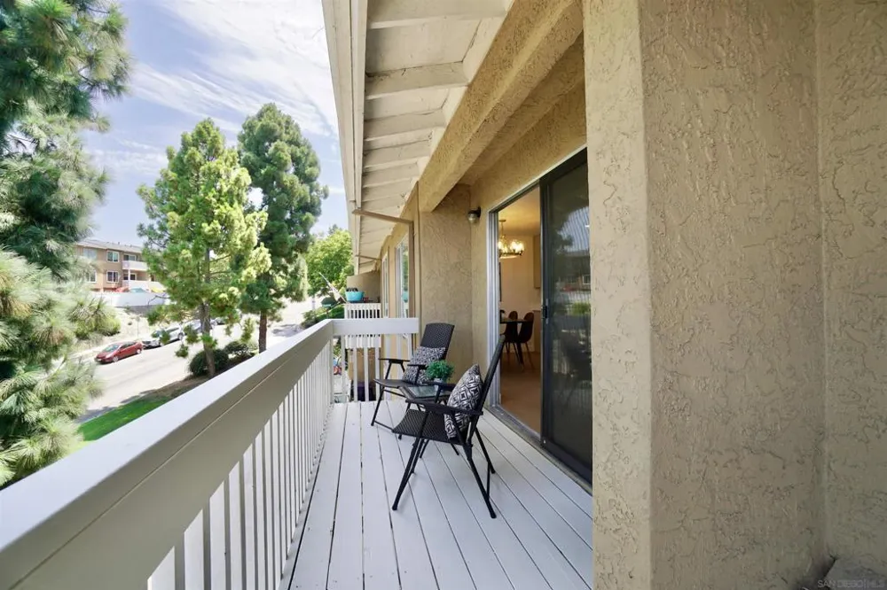 4228 Vista Del Rio Way #1 Oceanside, CA 92057