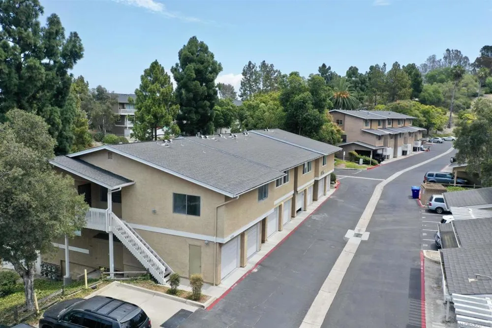 4228 Vista Del Rio Way #1 Oceanside, CA 92057