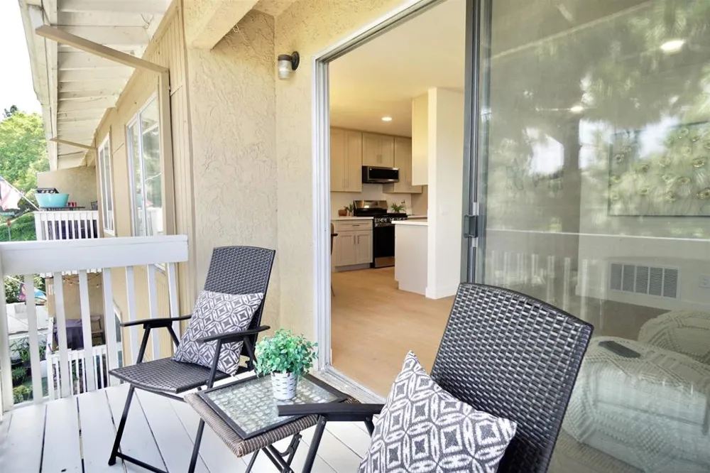 4228 Vista Del Rio Way #1 Oceanside, CA 92057