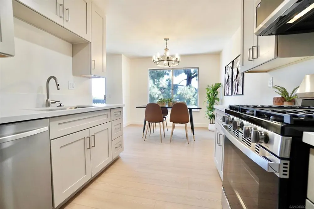 4228 Vista Del Rio Way #1 Oceanside, CA 92057
