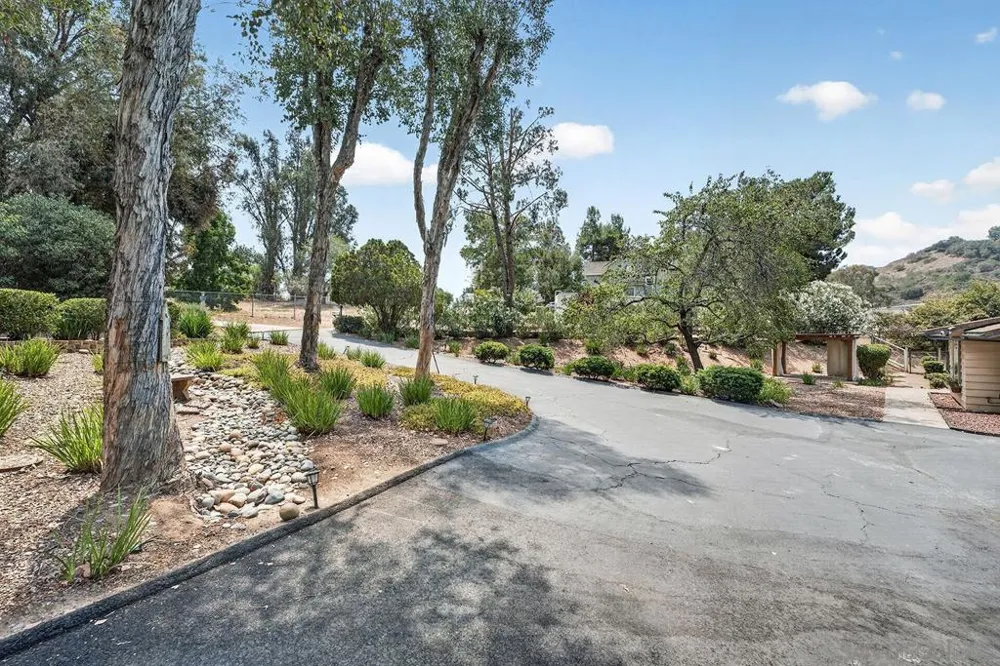 4515 Baja Mission Road Fallbrook, CA 92028