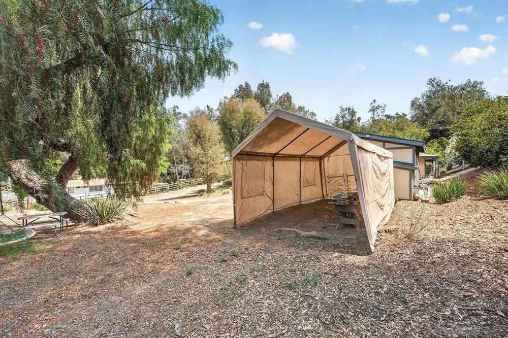 4515 Baja Mission Road Fallbrook, CA 92028
