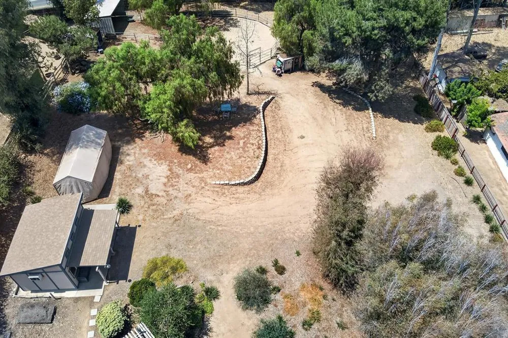 4515 Baja Mission Road Fallbrook, CA 92028