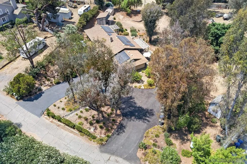 4515 Baja Mission Road Fallbrook, CA 92028