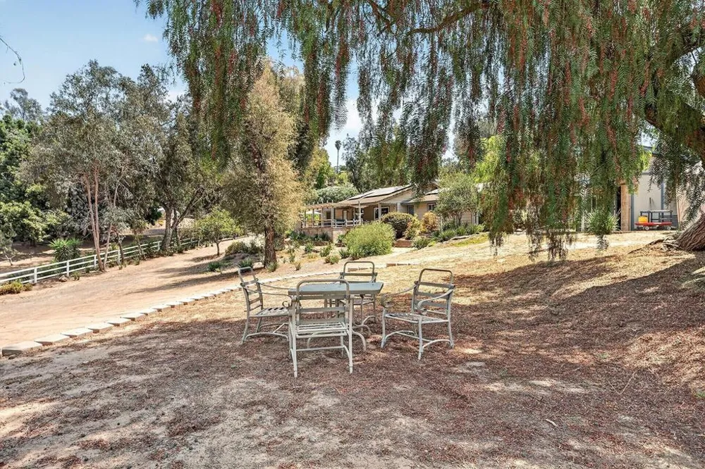 4515 Baja Mission Road Fallbrook, CA 92028