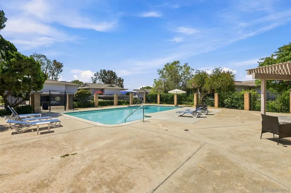 9645 Easter Way San Diego, CA 92121