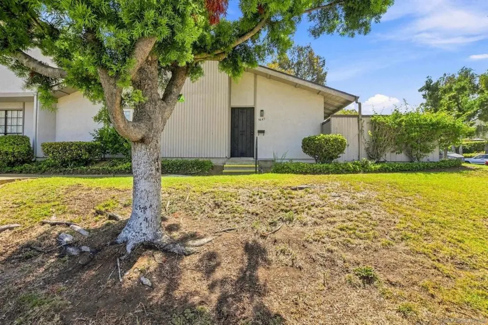 9645 Easter Way San Diego, CA 92121