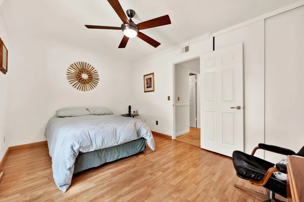 13057 Treecrest Poway, CA 92064