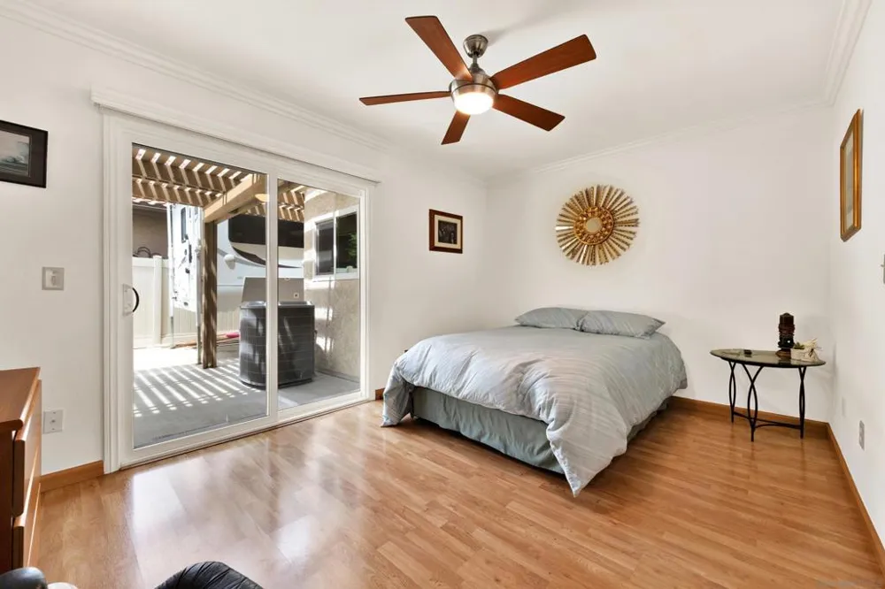 13057 Treecrest Poway, CA 92064