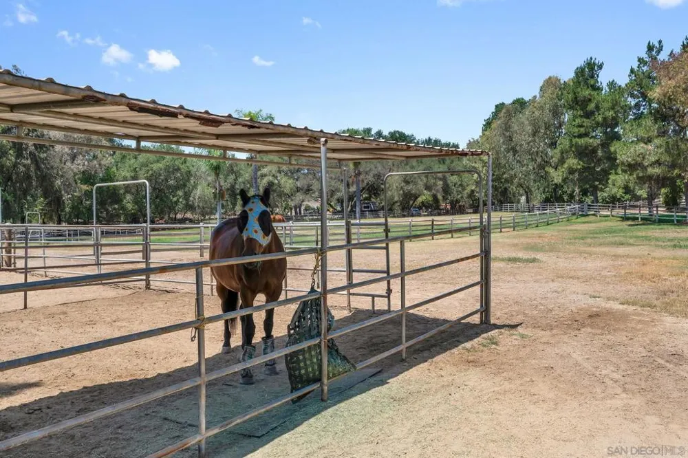 13970 Misty Oak Rd Valley Center, CA 92082