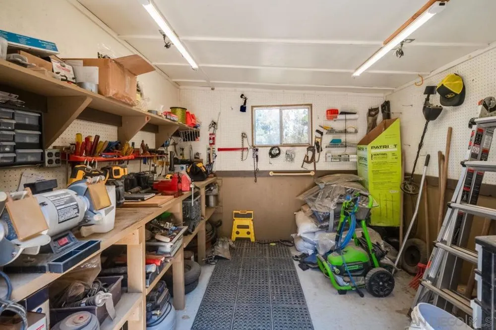 13970 Misty Oak Rd Valley Center, CA 92082