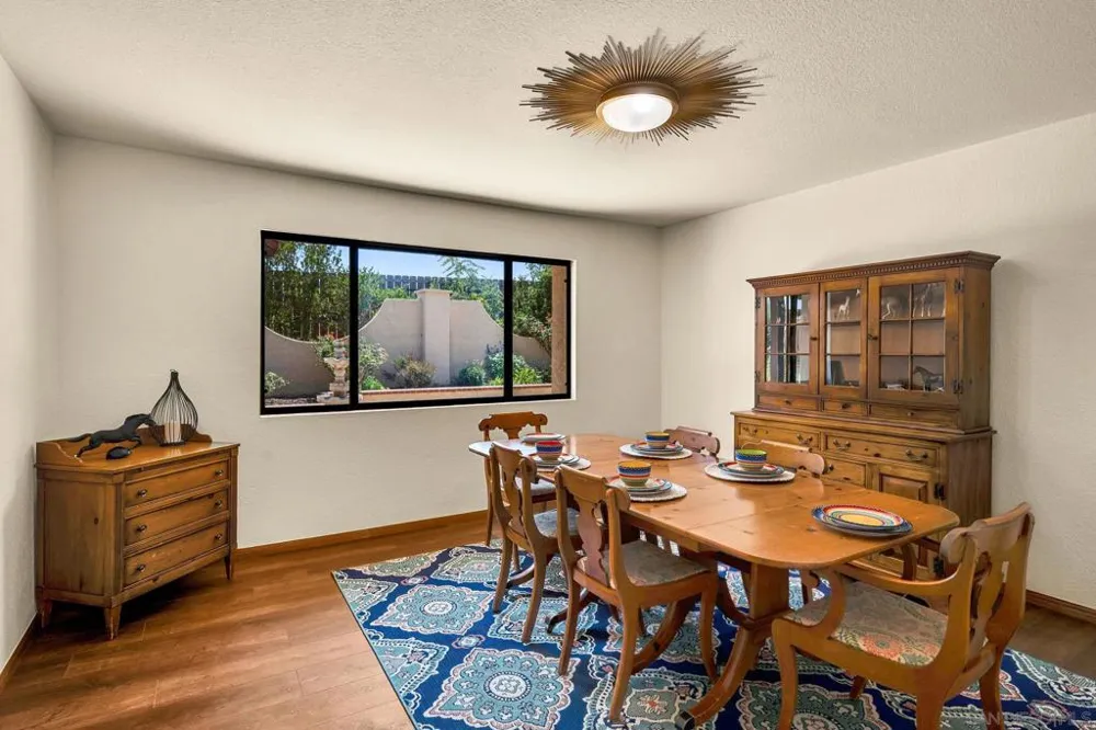 13970 Misty Oak Rd Valley Center, CA 92082