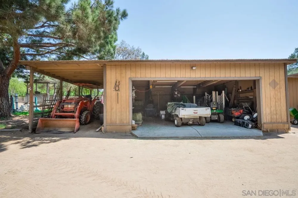 13970 Misty Oak Rd Valley Center, CA 92082