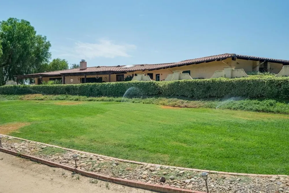 13970 Misty Oak Rd Valley Center, CA 92082