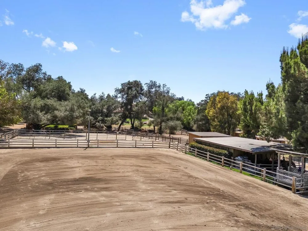 13970 Misty Oak Rd Valley Center, CA 92082