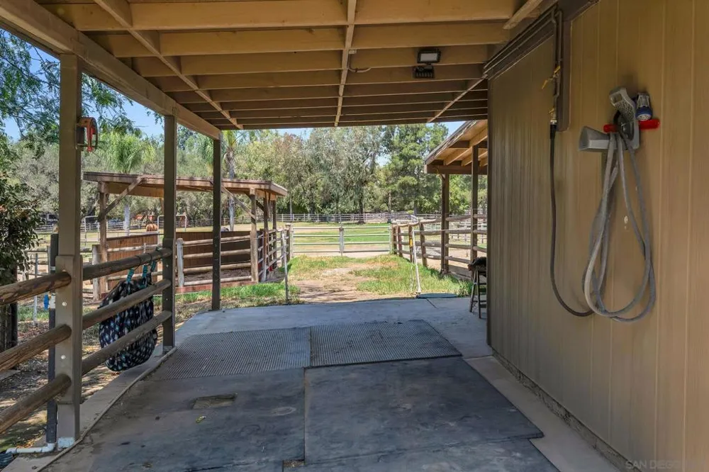 13970 Misty Oak Rd Valley Center, CA 92082