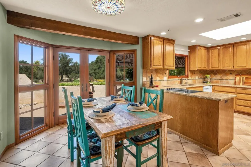 13970 Misty Oak Rd Valley Center, CA 92082