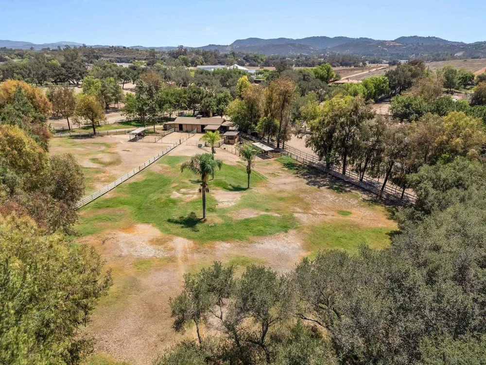 13970 Misty Oak Rd Valley Center, CA 92082