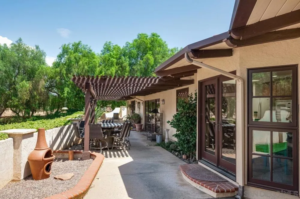 13970 Misty Oak Rd Valley Center, CA 92082