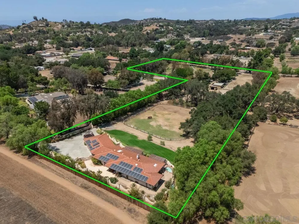 13970 Misty Oak Rd Valley Center, CA 92082