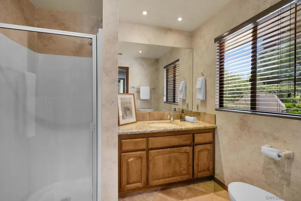 13970 Misty Oak Rd Valley Center, CA 92082