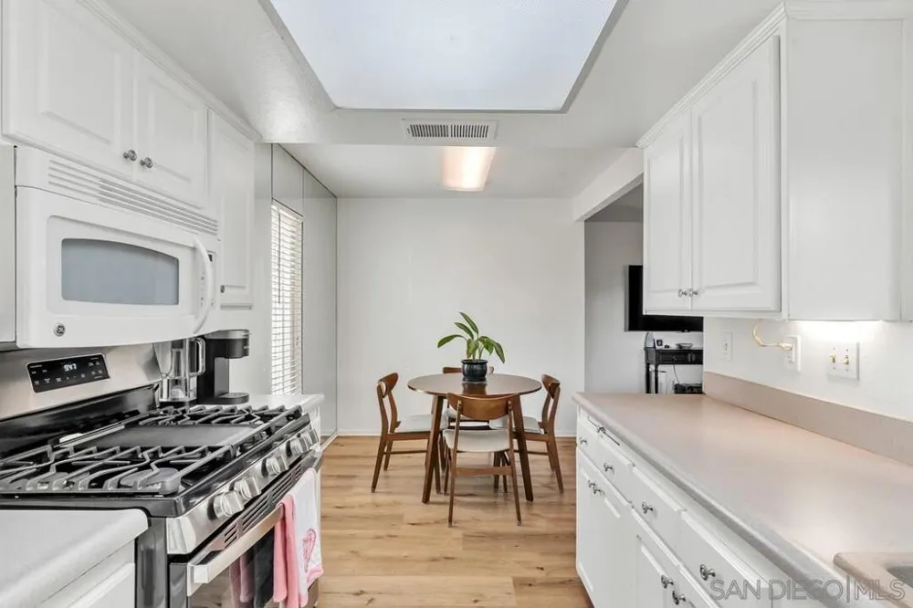 6878 Navajo Rd #Unit 43 San Diego, CA 92119