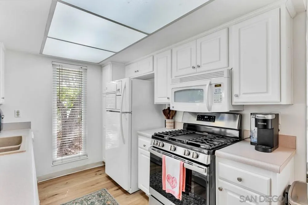 6878 Navajo Rd #Unit 43 San Diego, CA 92119
