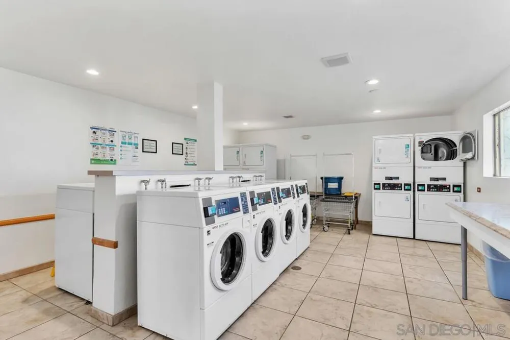 6878 Navajo Rd #Unit 43 San Diego, CA 92119