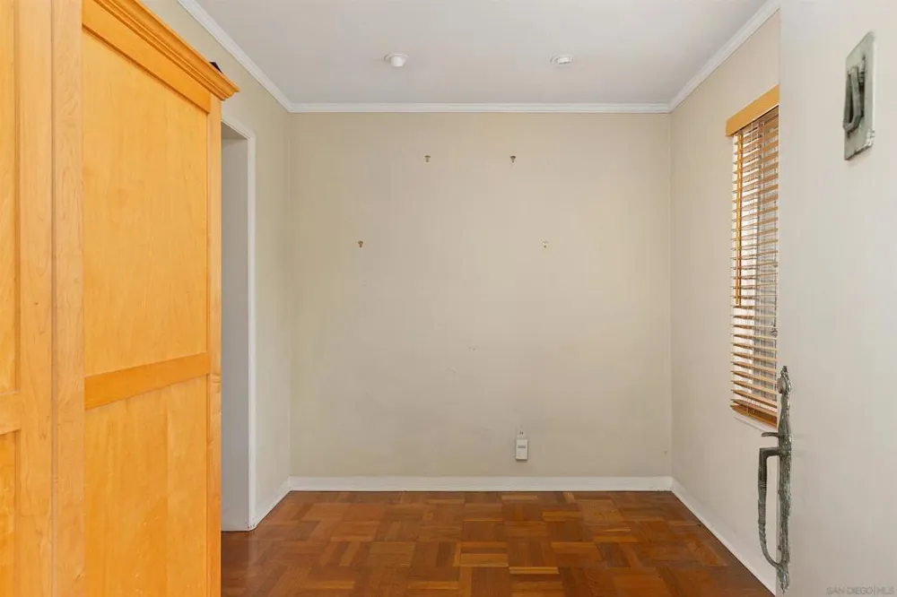 2219 La Callecita San Diego, CA 92103