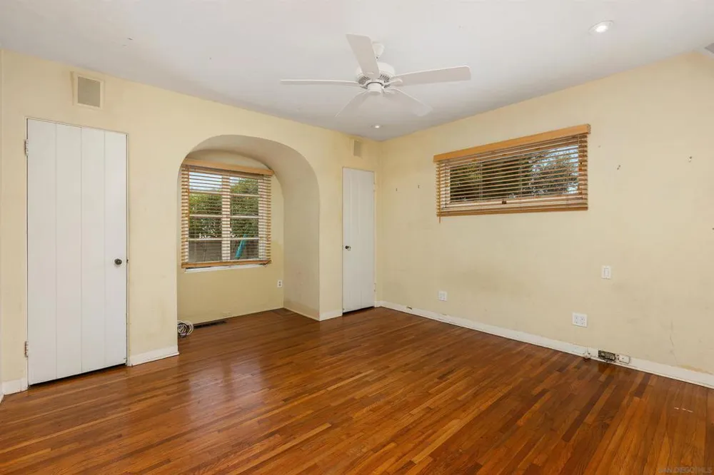 2219 La Callecita San Diego, CA 92103