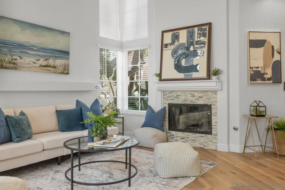 12636 Springbrook #E San Diego, CA 92128