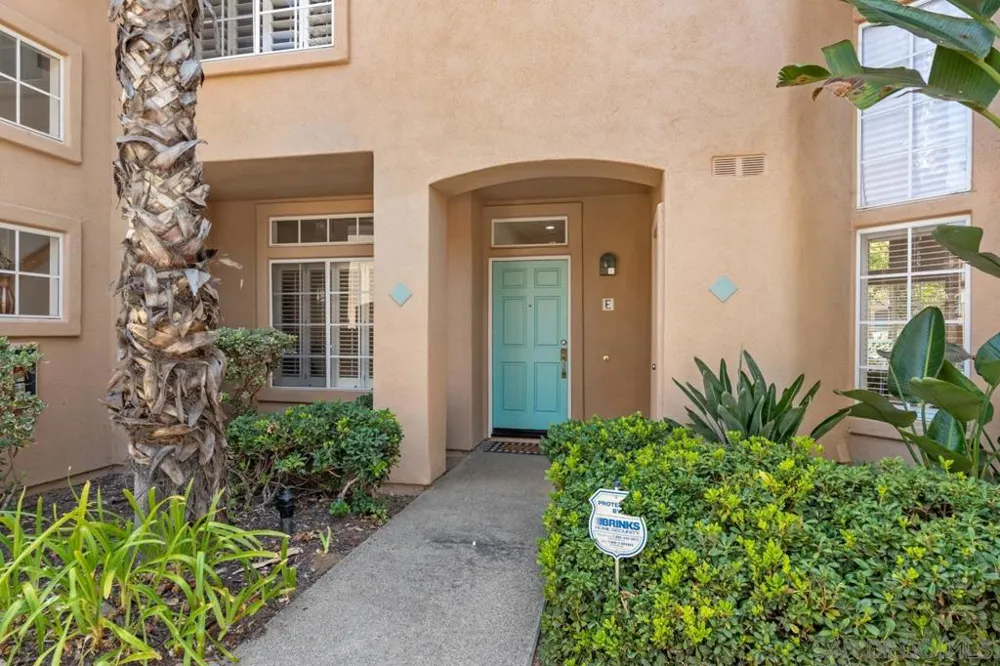 12636 Springbrook #E San Diego, CA 92128