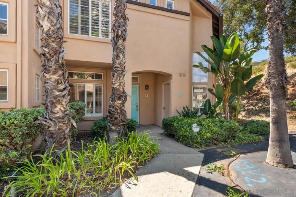 12636 Springbrook #E San Diego, CA 92128