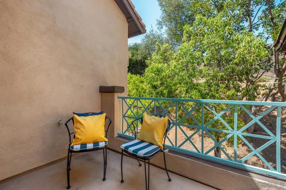 12636 Springbrook #E San Diego, CA 92128