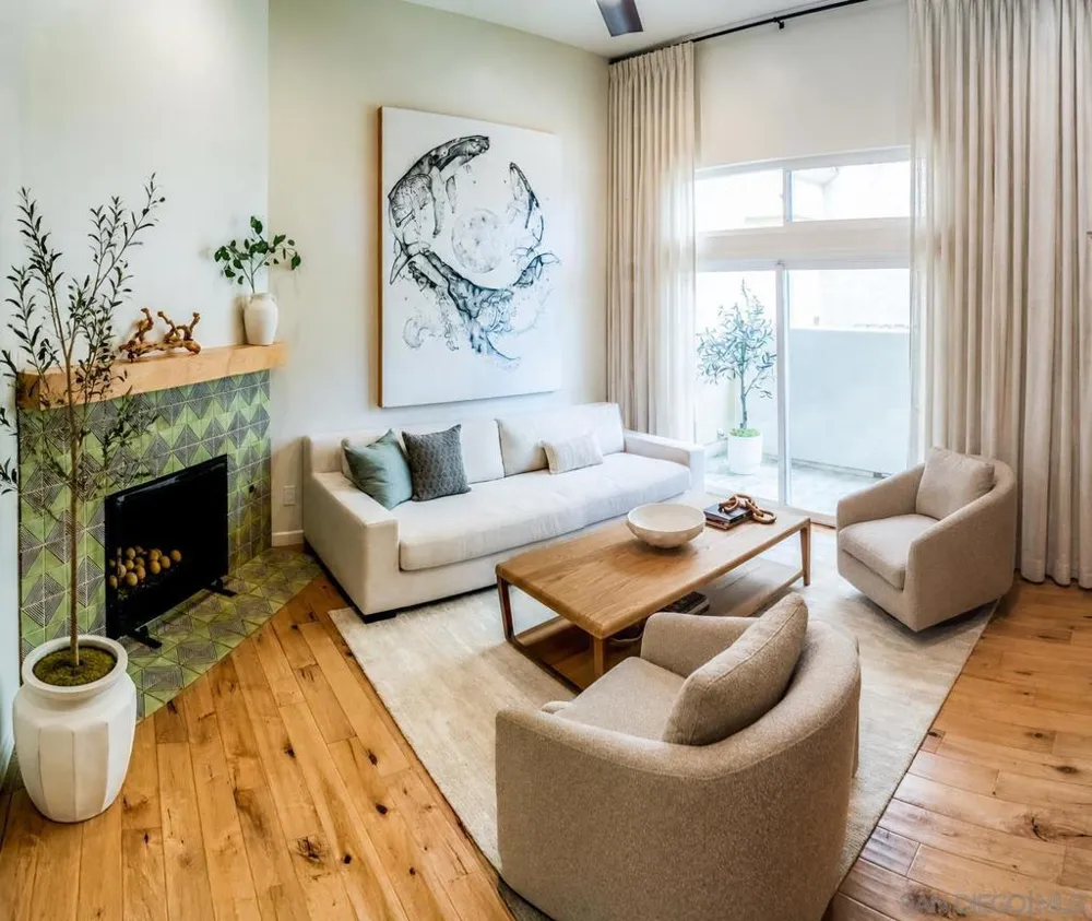249 S Sierra Solana Beach, CA 92075