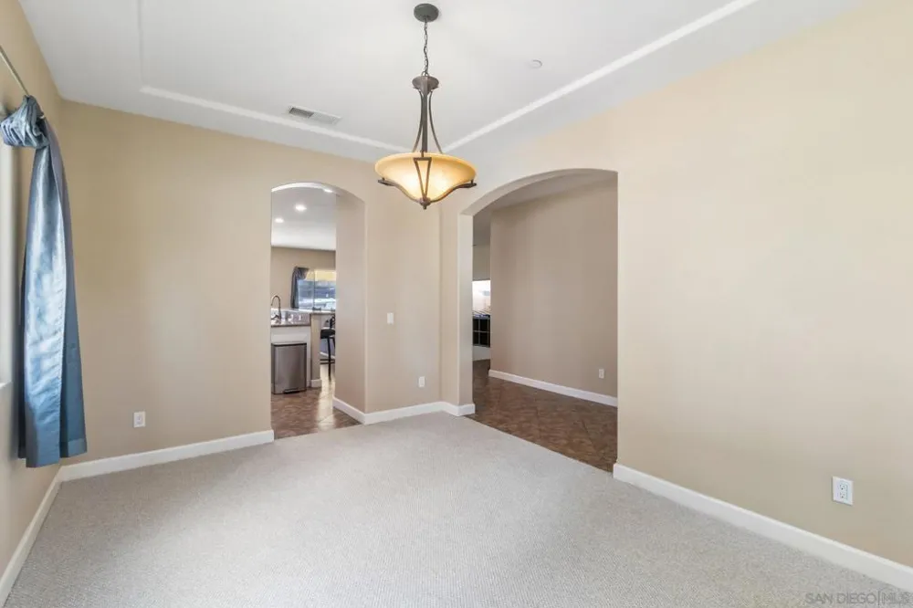 11976 Foothills River Ln Lakeside, CA 92040